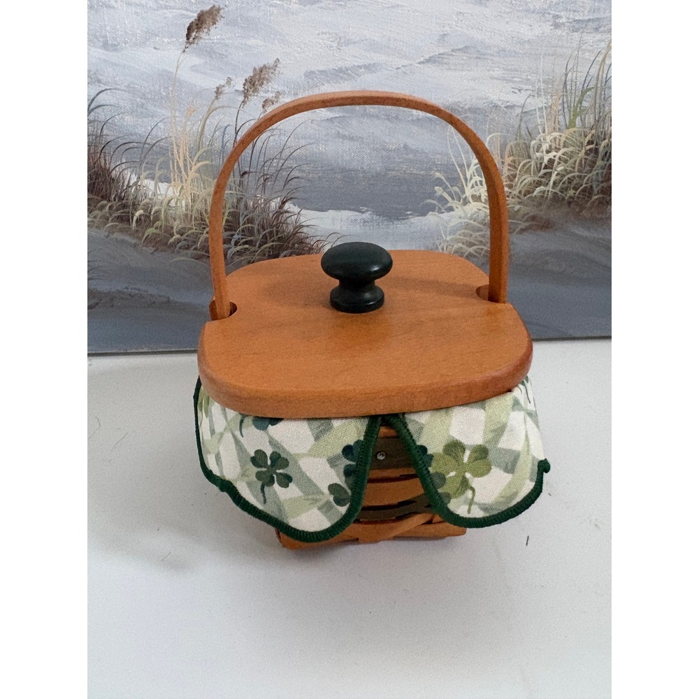 Longaberger 1999 St Patricks Day Basket Shamrock Liner Lid Protector Handwoven - Picture 3 of 9